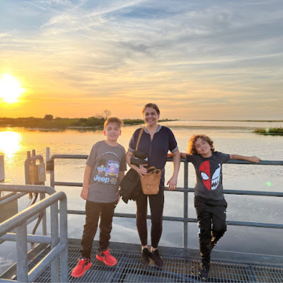 Meet your Posher, Josiane - Picture 1 of 1